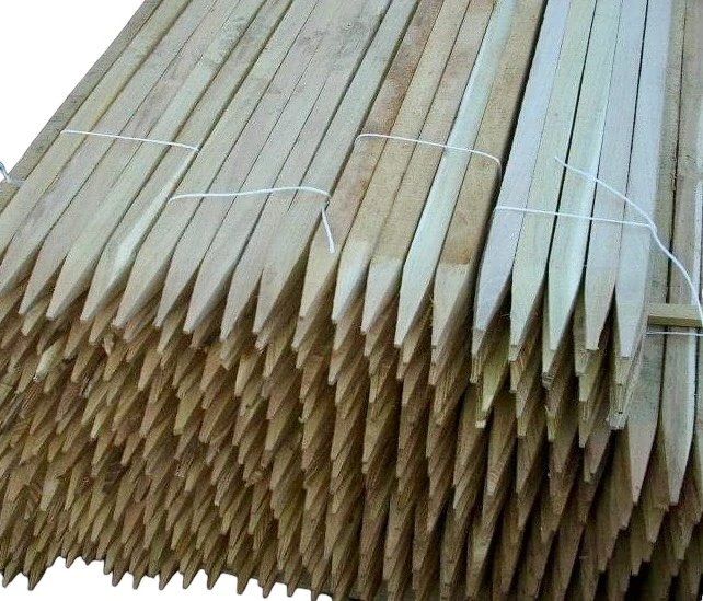 Kôl agátový rezaný 3x3x220cm