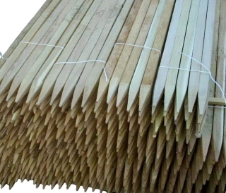 Balenie 375ks Kôl agátový rezaný 3x3x200cm